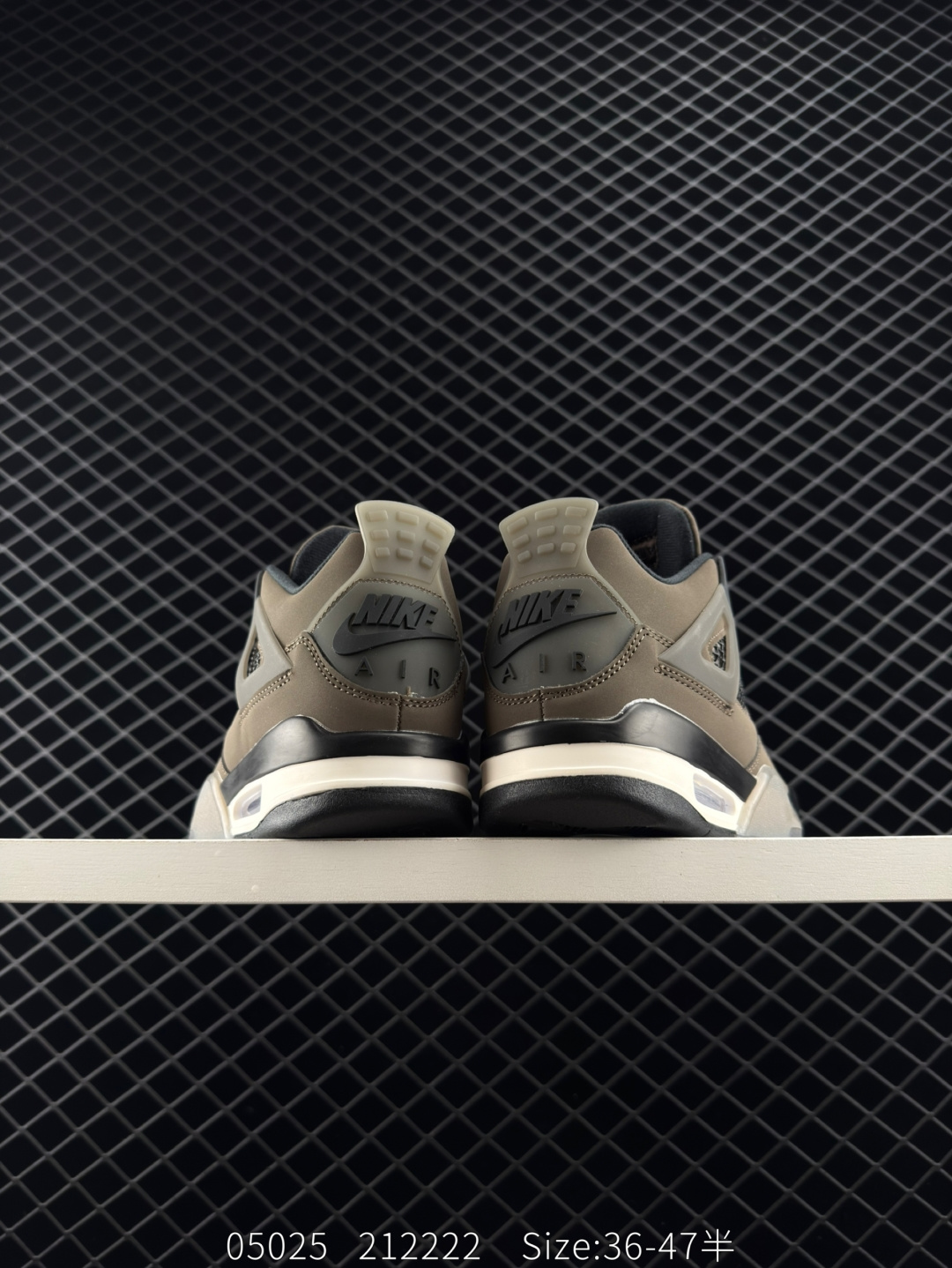 Nike Air Jordan 4 Retro